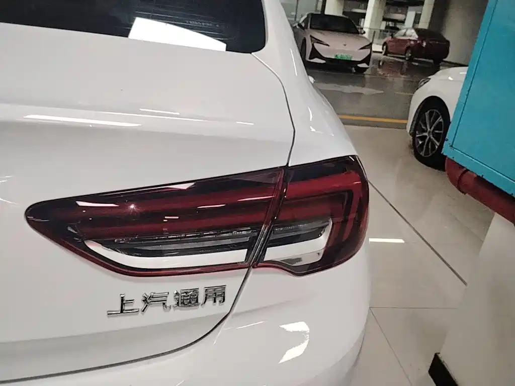 BUICK REGAL