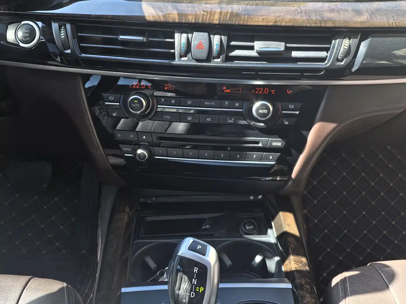 BMW X5 (Import) 2015 xDrive28i фото 14
