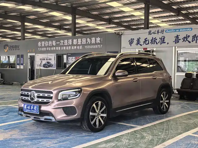 Mercedes-Benz GLB 2020 GLB 200 Fashion — фото 1
