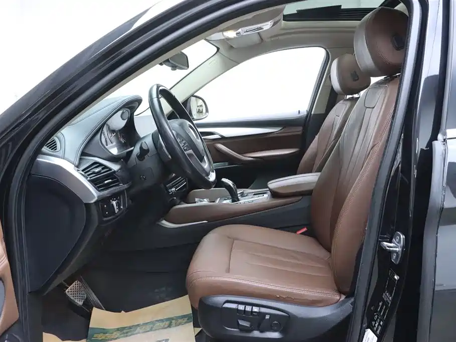 BMW X6 2015 xDrive35i Leading Type фото 14
