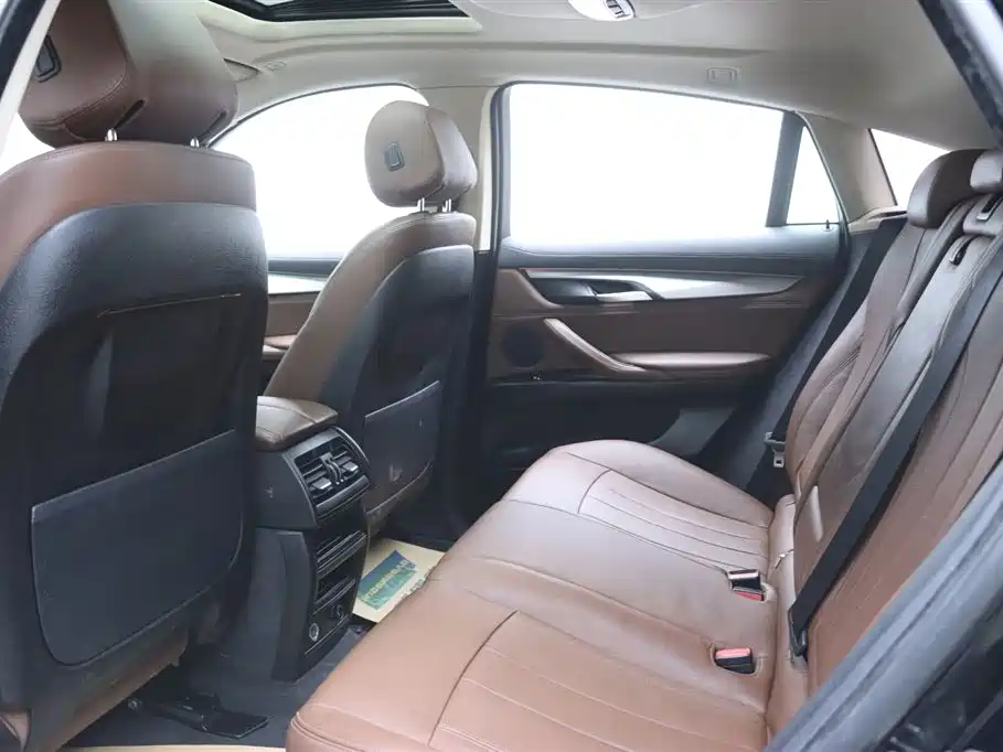 BMW X6 2015 xDrive35i Leading Type фото 15