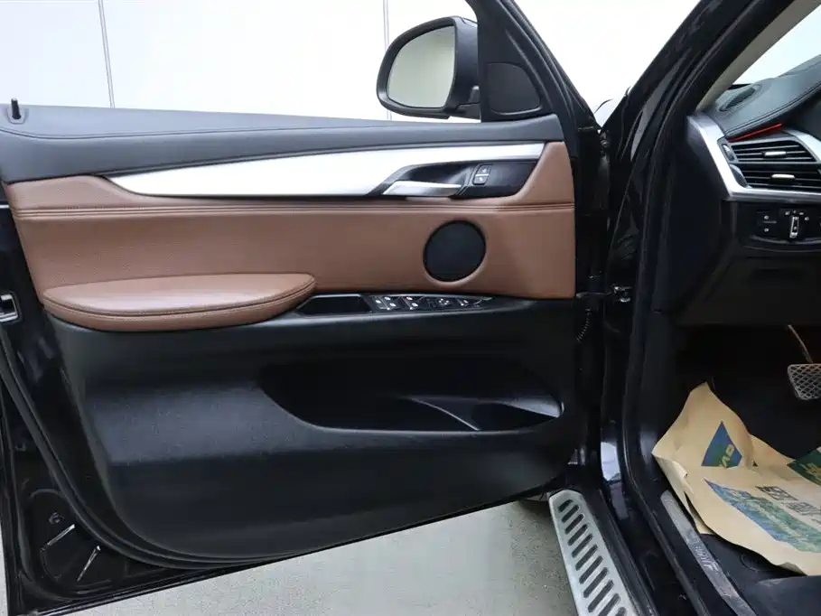BMW X6 2015 xDrive35i Leading Type фото 11