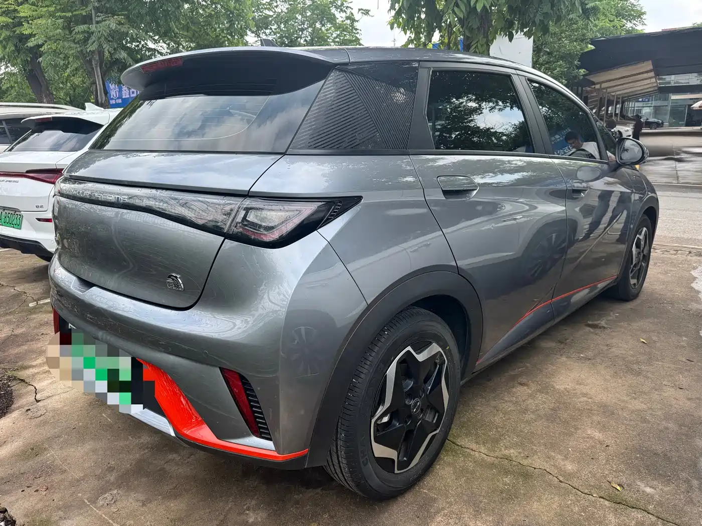 BYD Dolphin 2021 Model 405km Fashion Edition фото 10