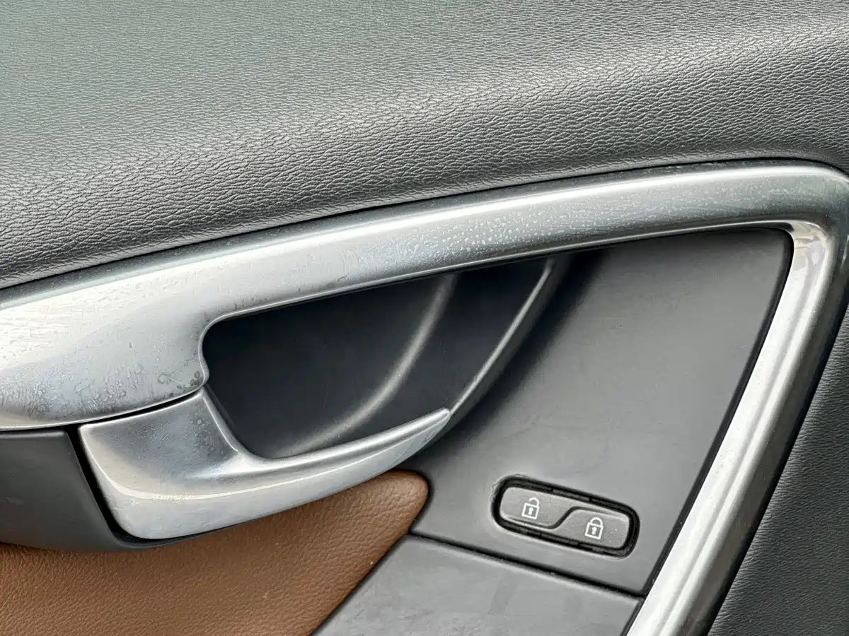 Volvo XC60 (Import) 2014 2014 T5 Wisdom & Elegance