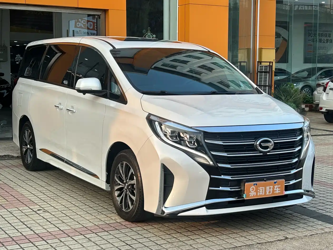 GAC Trumpchi Trumpchi M8 2023 Leading Series 390T Luxury Edition фото 3