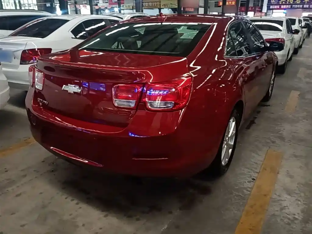 Chevrolet Malibu 2013 2.0L Automatic Luxury Edition фото 7
