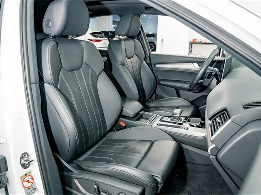 Audi Q5L Sportback 2021 40 TFSI Fashion фото 19