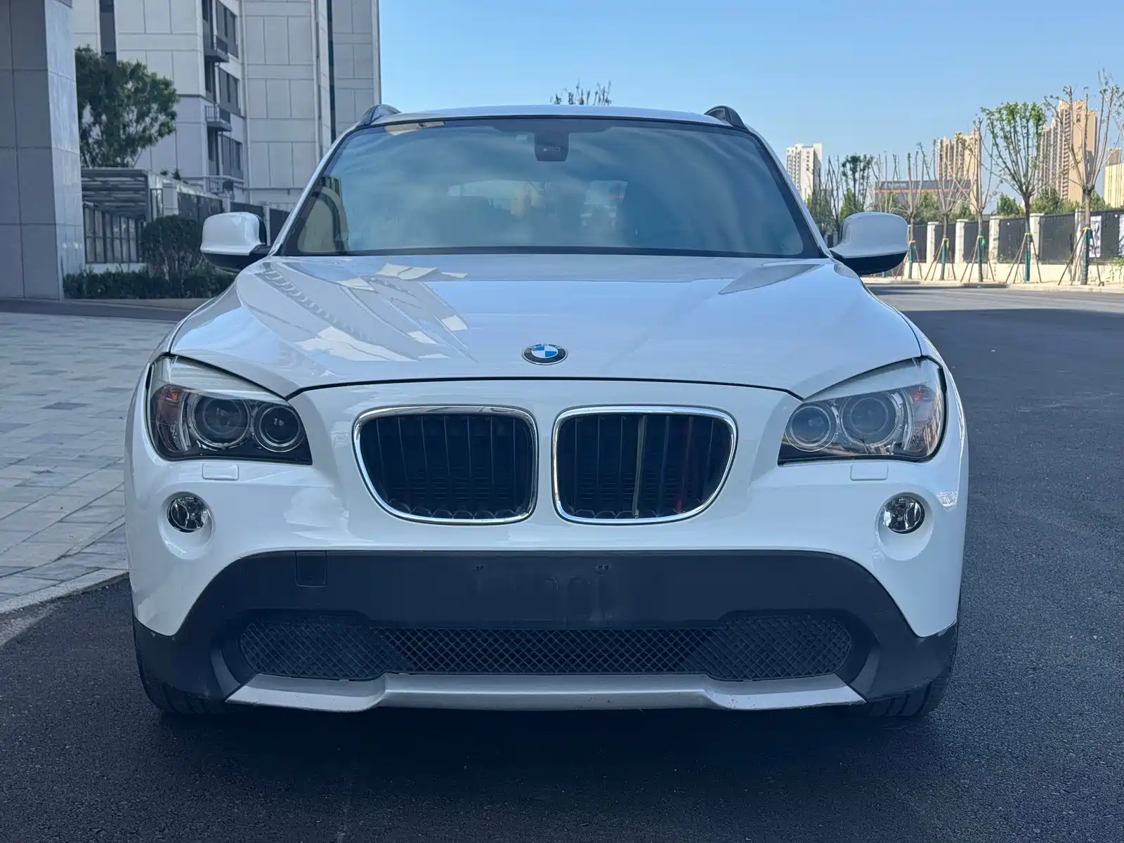 Photo 2 - BMW X1 (Import)