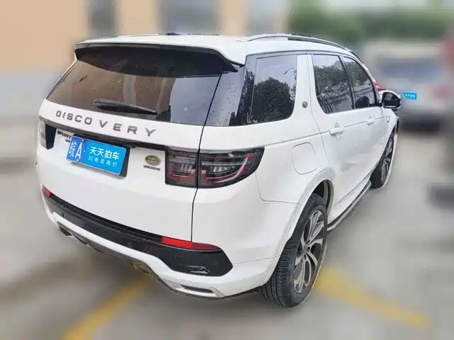 Land Rover Discovery Sport 2022 Model 249PS R-Dynamic S Performance Edition 5-Seater — фото 2
