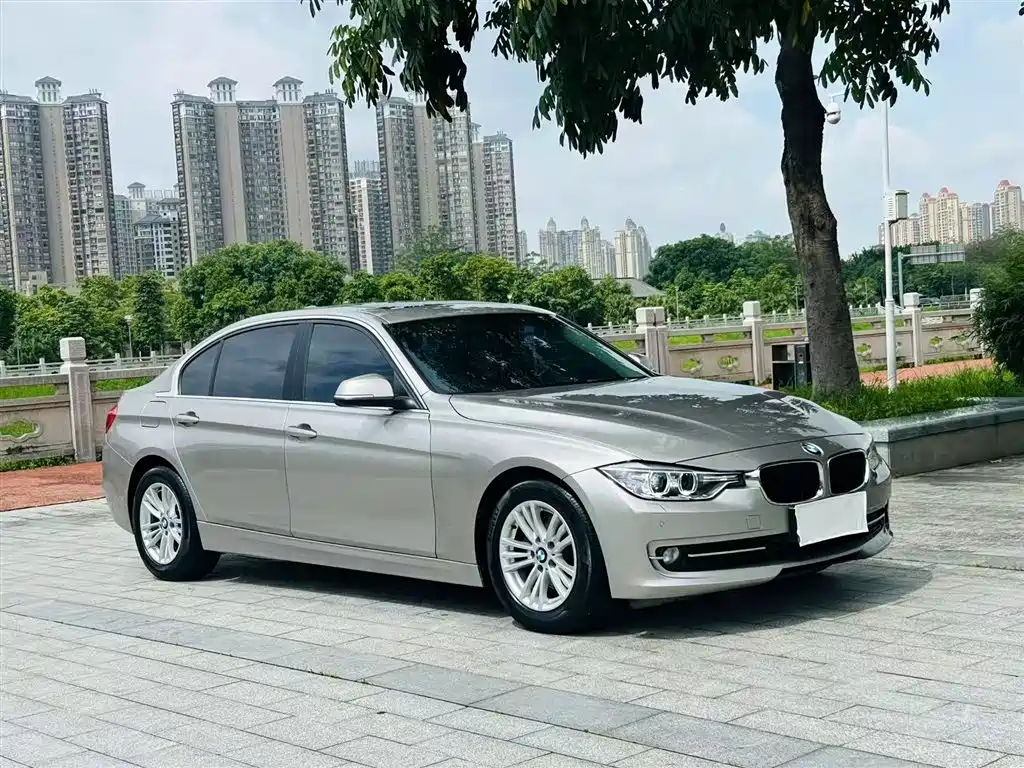 BMW 3 Series 2015 320Li Super Joy Fashion фото 3