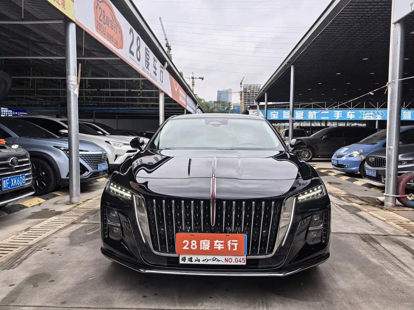 Hongqi H5 2023 2.0T Auto Smart Connect Flag Comfort фото 2