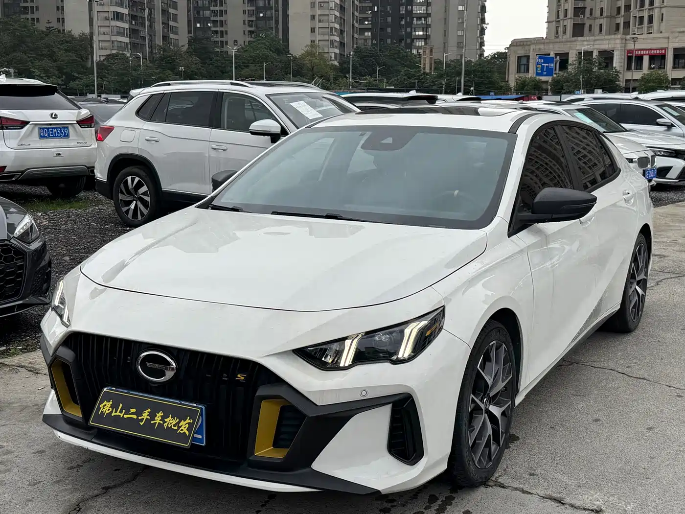 GAC Trumpchi Trumpchi Emkoo 2021 270T DCT J15 Edition