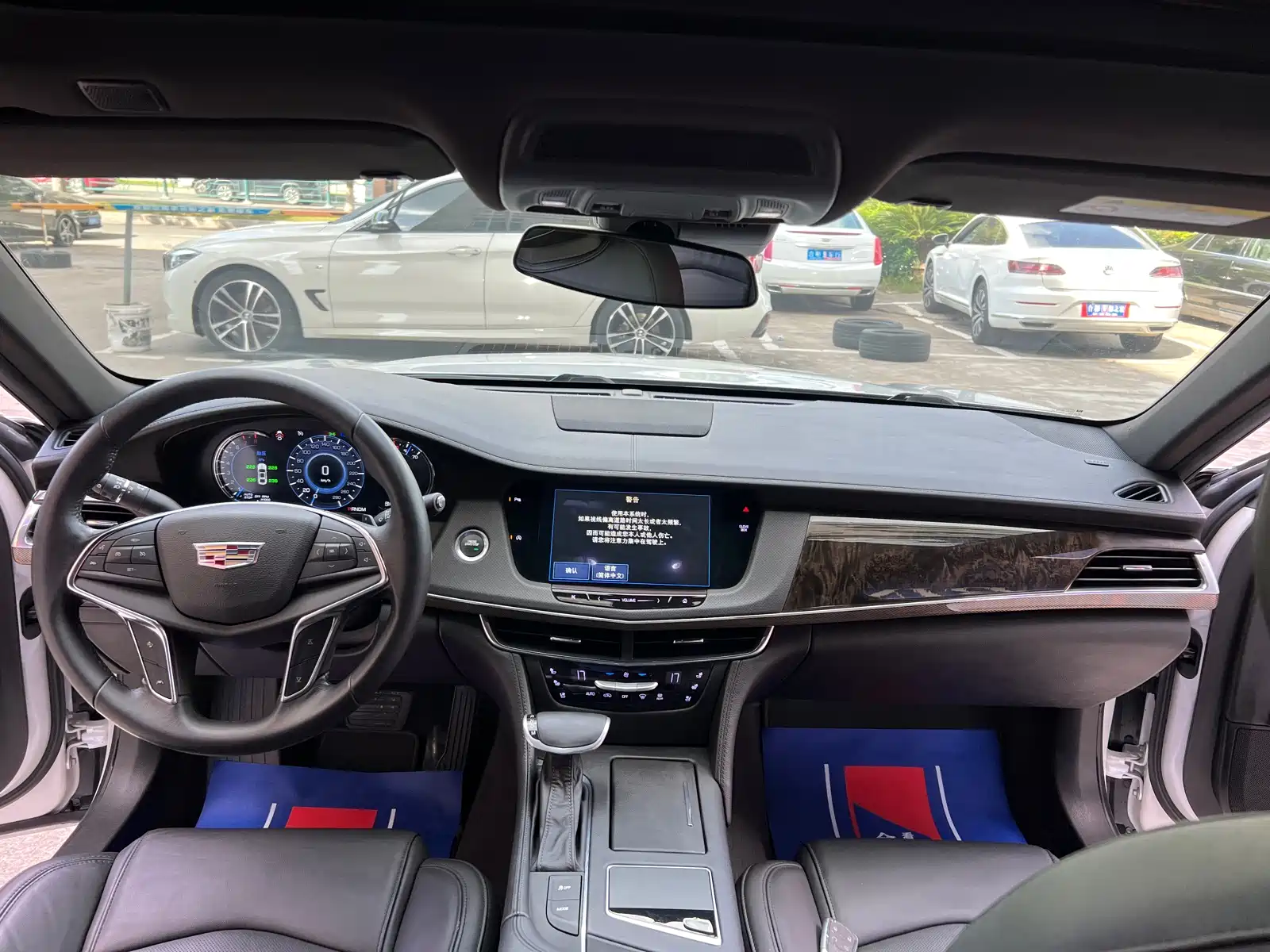 Фото 24 - Cadillac CT6