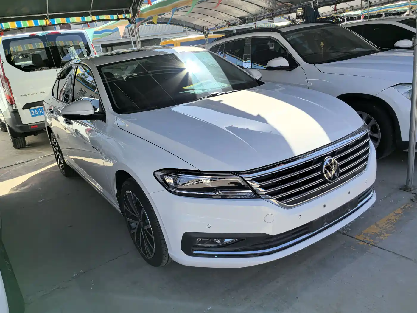 Volkswagen Lavida 2021 280TSI DSG Luxury Edition фото 3