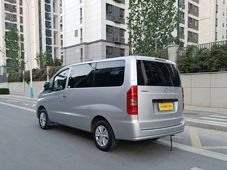 JAC Refine M3 2017 2016 IKEA Edition 1.6L Luxury