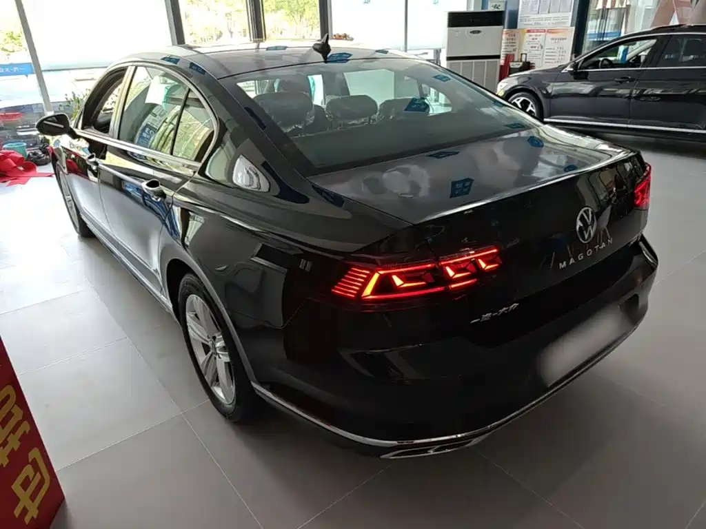 Volkswagen Magotan 2026 2025 Popular Edition 280TSI DSG Comfort