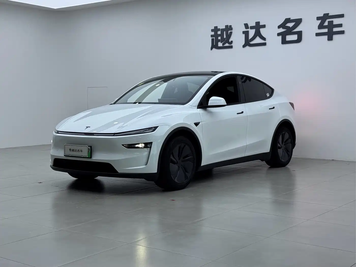 Tesla Model Y 2026 2026 Long Range All-Wheel Drive