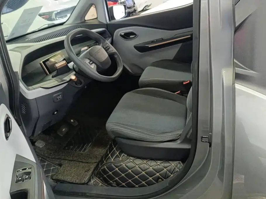 Baojun E200 2018 2018 Smart Drive Edition