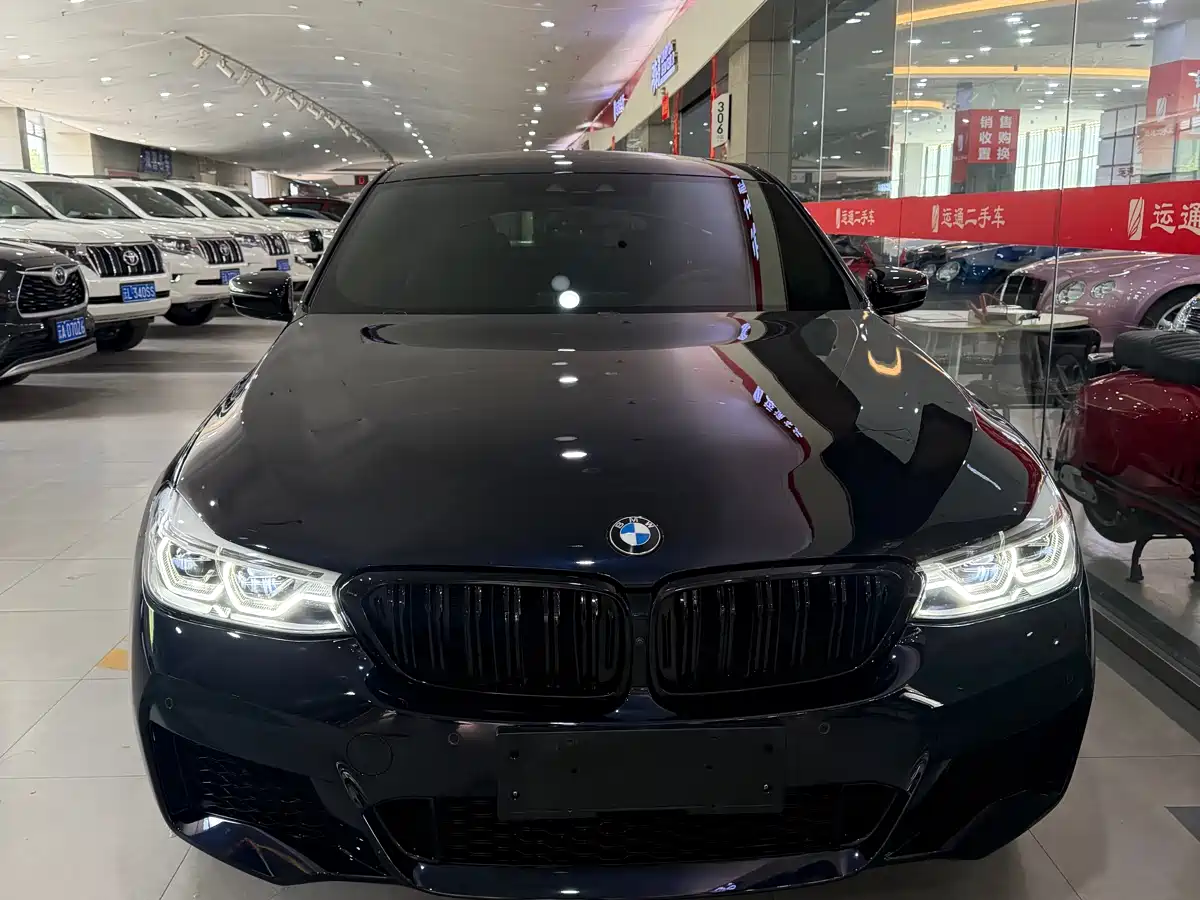 BMW 6 Series GT 2018 640i xDrive M Sport Package