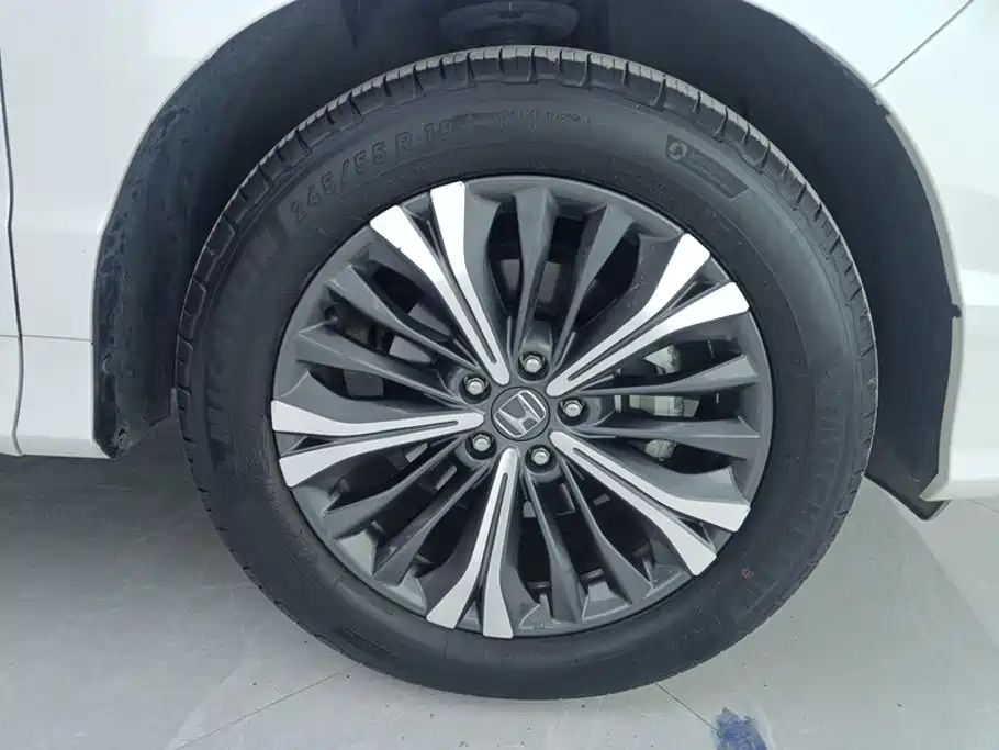 Honda UR-V 2023 2020 370TURBO 2WD Premium Elegance Edition