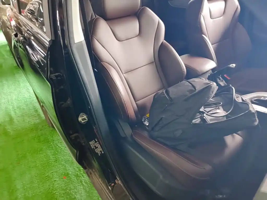 Dongfeng Fengxing Fengxing T5 2023 2022 Golden Age 1.5T Auto Dream Chaser 5-Seater