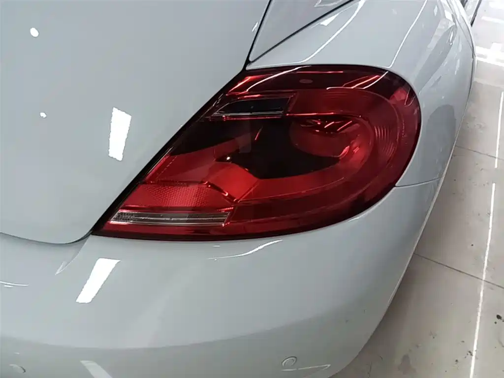 Volkswagen Beetle 2015 180TSI фото 8
