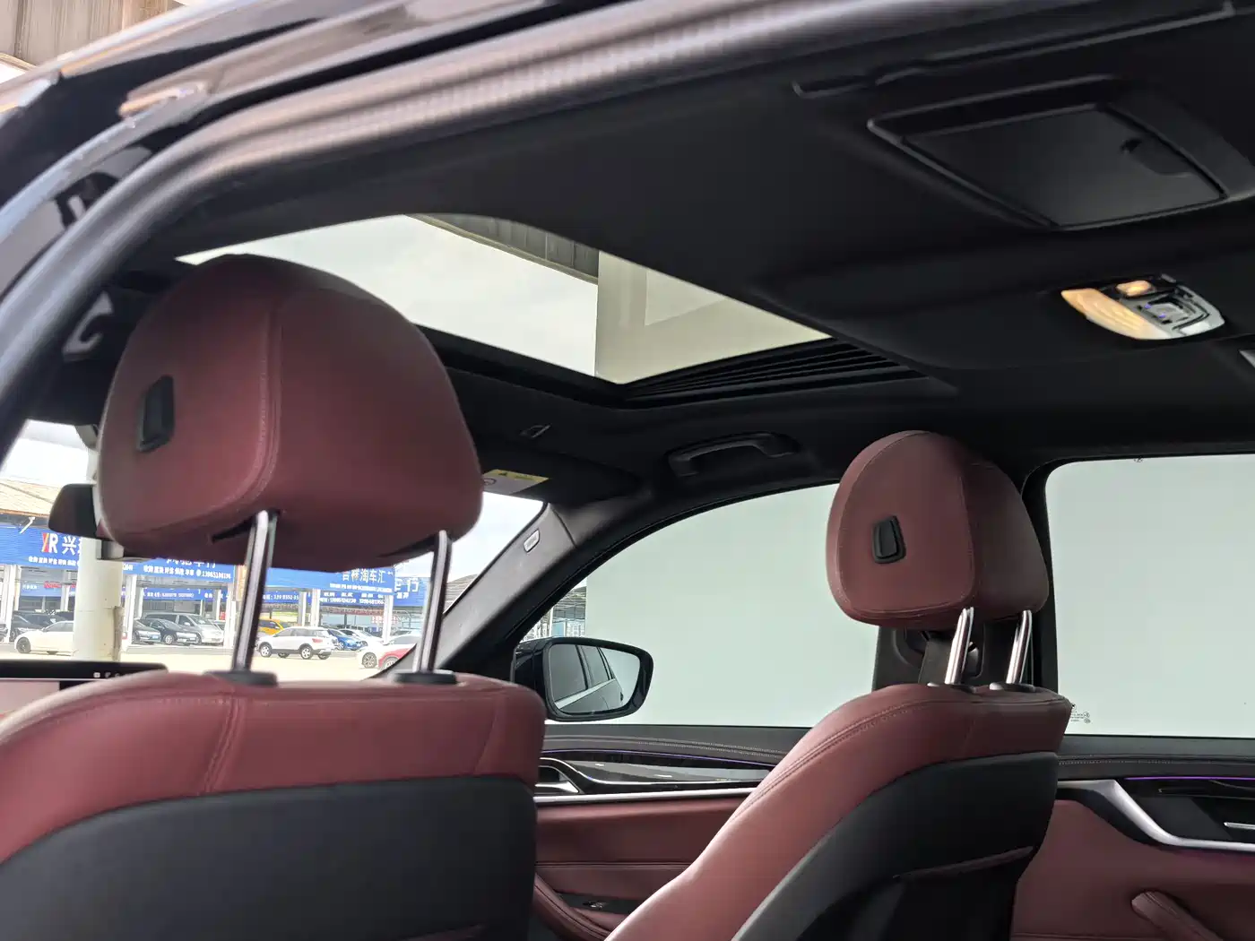 BMW 5 Series 2022 525Li M Sport Package фото 9