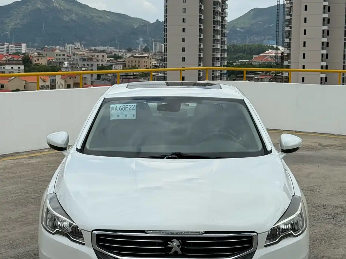 Peugeot 508 2015 1.6THP Auto Excellence Edition фото 2