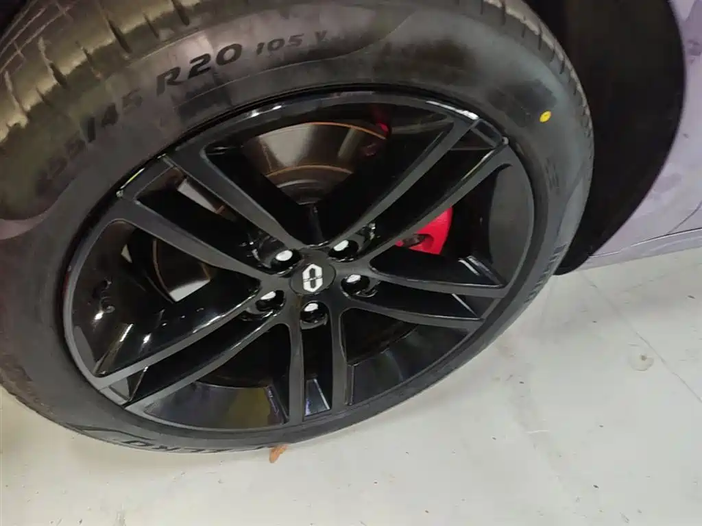AITO Wenjie AITO M5 2025 Extended Range Ultra AWD фото 23