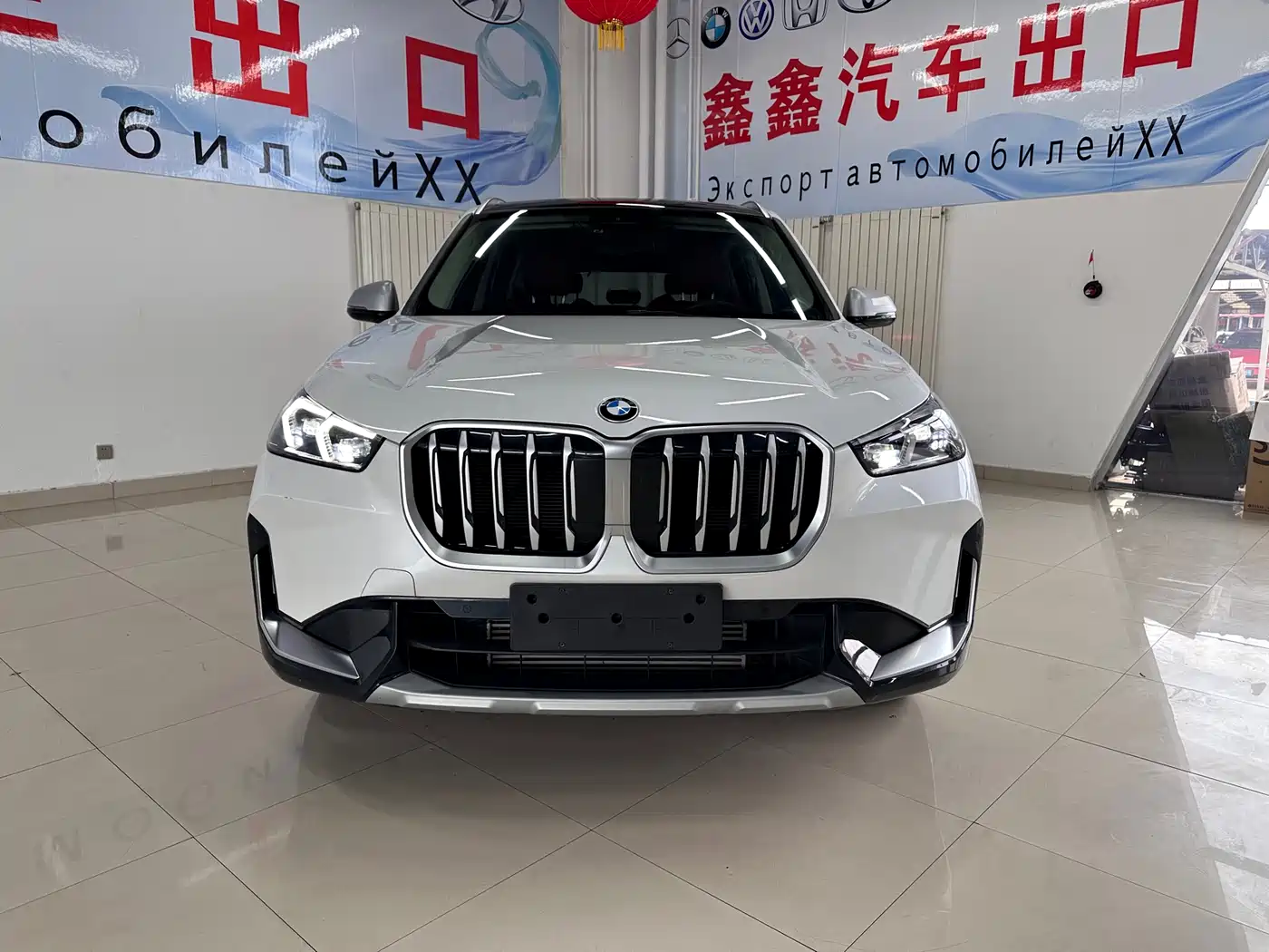 BMW X1 2023 sDrive20Li X Design Package фото 2