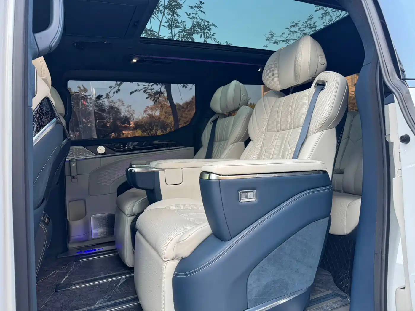 ZEEKR EXTREME KRYPTON 009