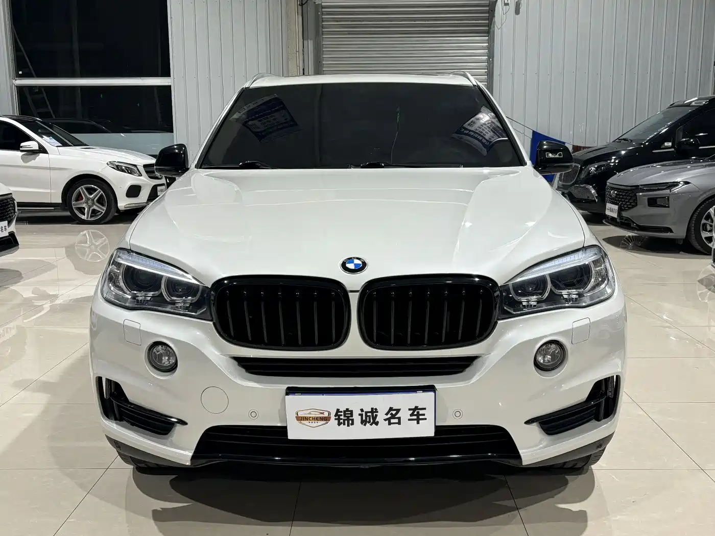 BMW X5 (Import) 2018 xDrive28i фото 2