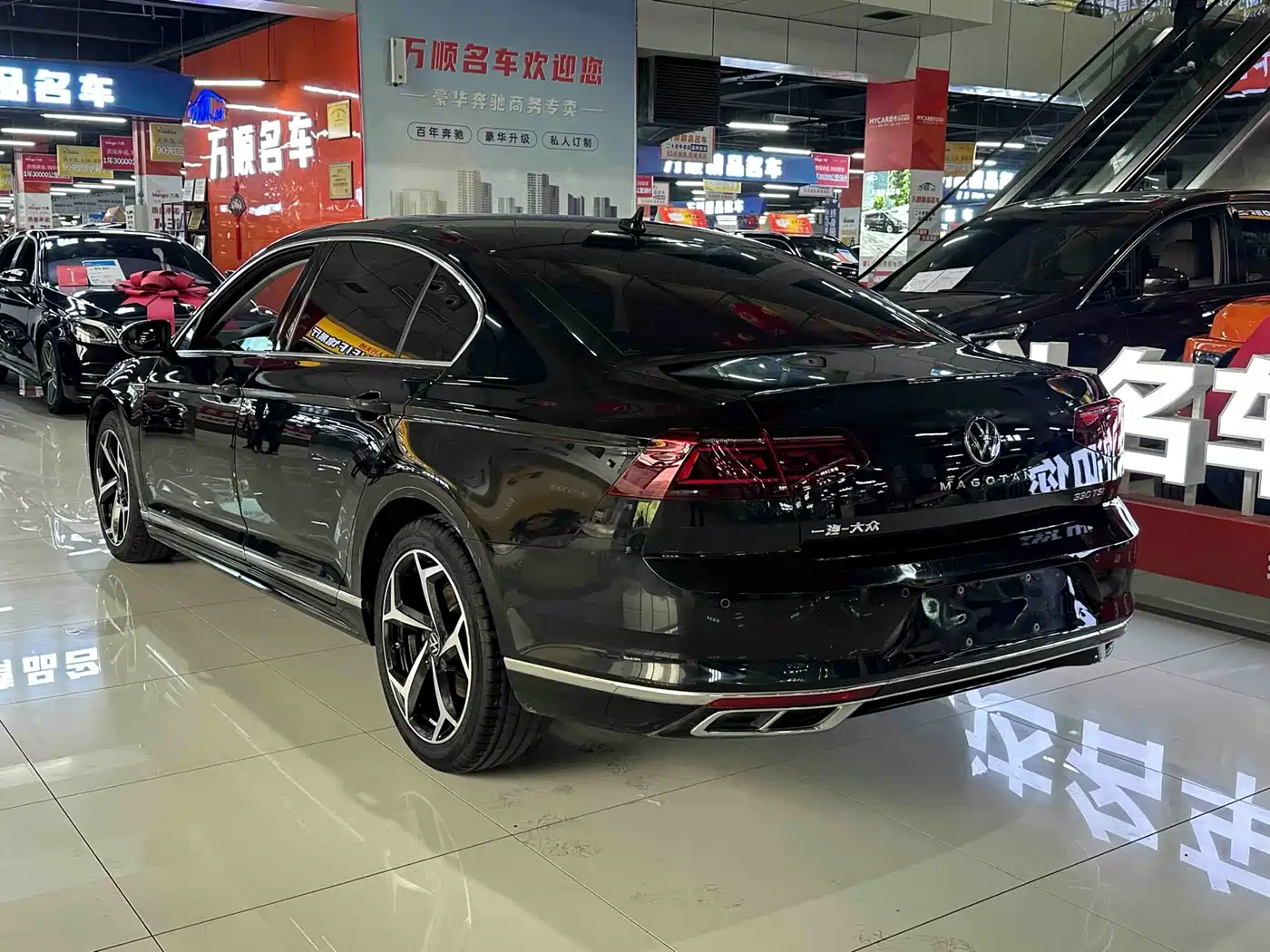 Volkswagen Magotan 2023 Model 2 Million Commemorative Edition 330TSI DSG Luxury фото 20