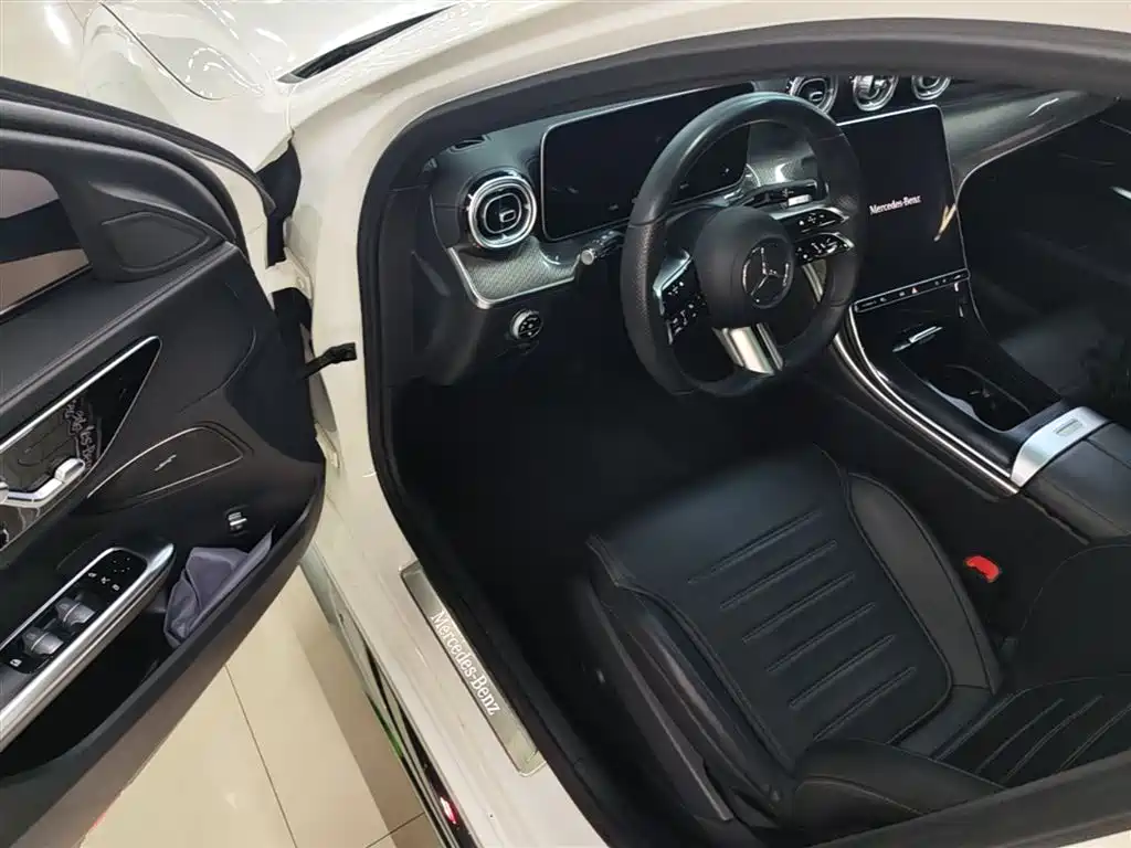 Mercedes-Benz C-Class 2022 Facelift C 260 L Sport фото 12