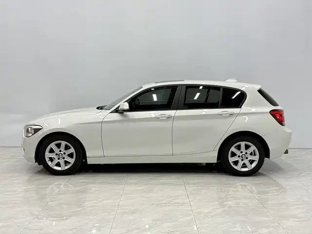 BMW 1 Series (Import) 2013 Facelift 116i Leading Model фото 4