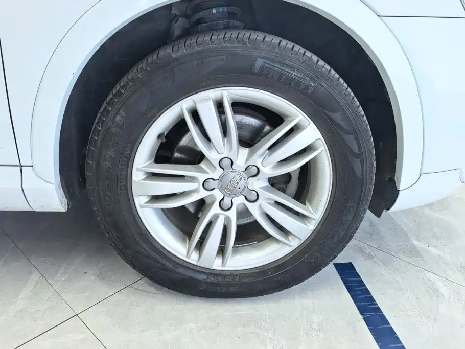 Audi Q3 2013 2013 35 TFSI quattro Comfort