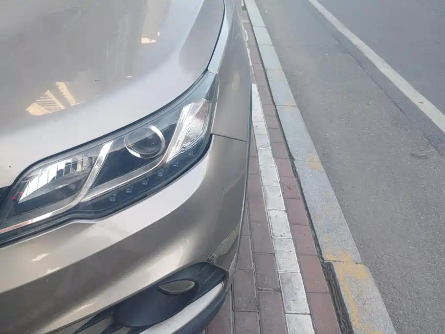 Soueast DX3 2020 2018 1.5T CVT Luxury