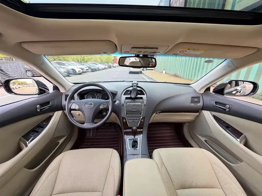 Lexus ES 2010 240 Luxury Edition фото 4