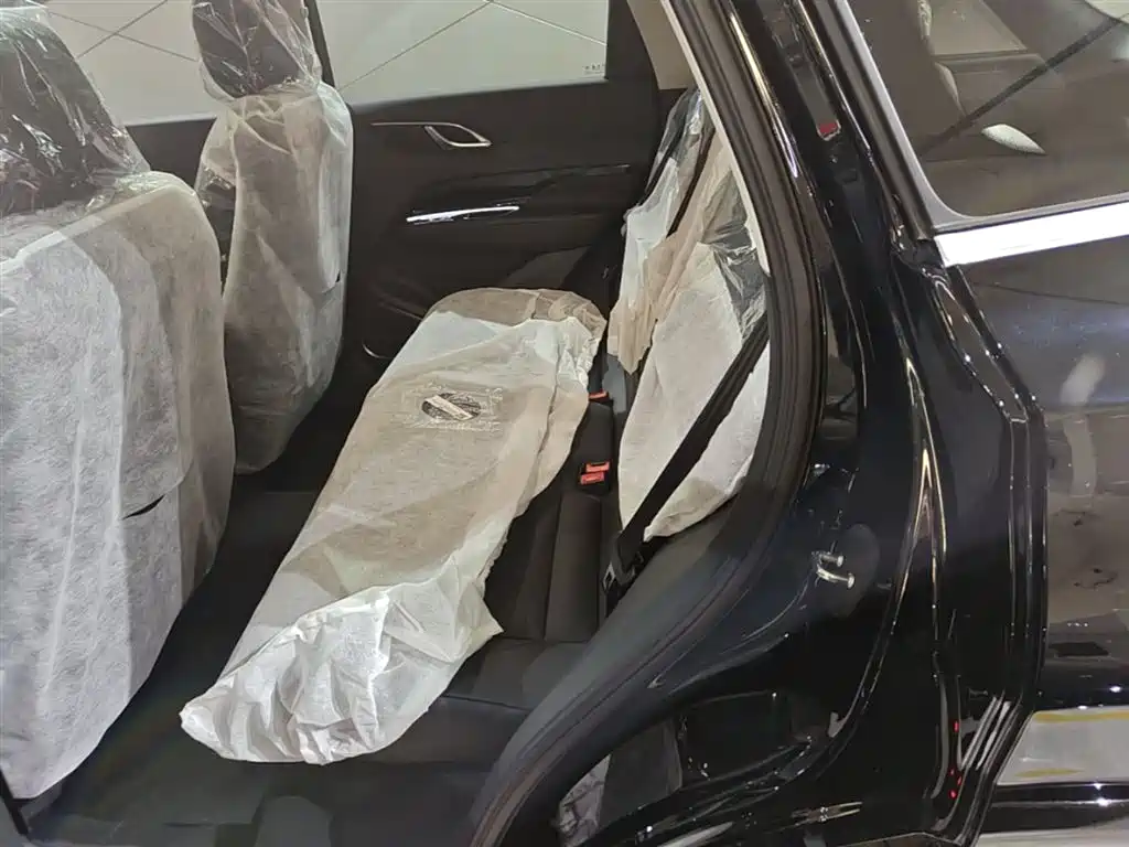 Hongqi HS3 PHEV 2025 125km Jingwei PLUS 2 Million Commemorative Edition фото 17