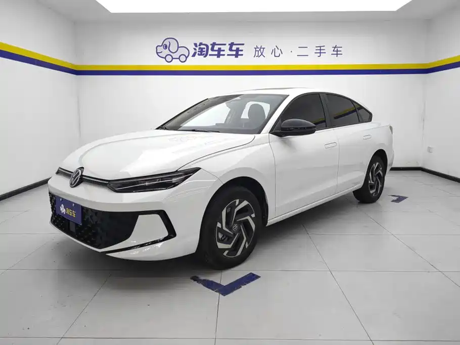 Volkswagen Lavida 2025 PRO 1.5T Starlight Edition (Basic)