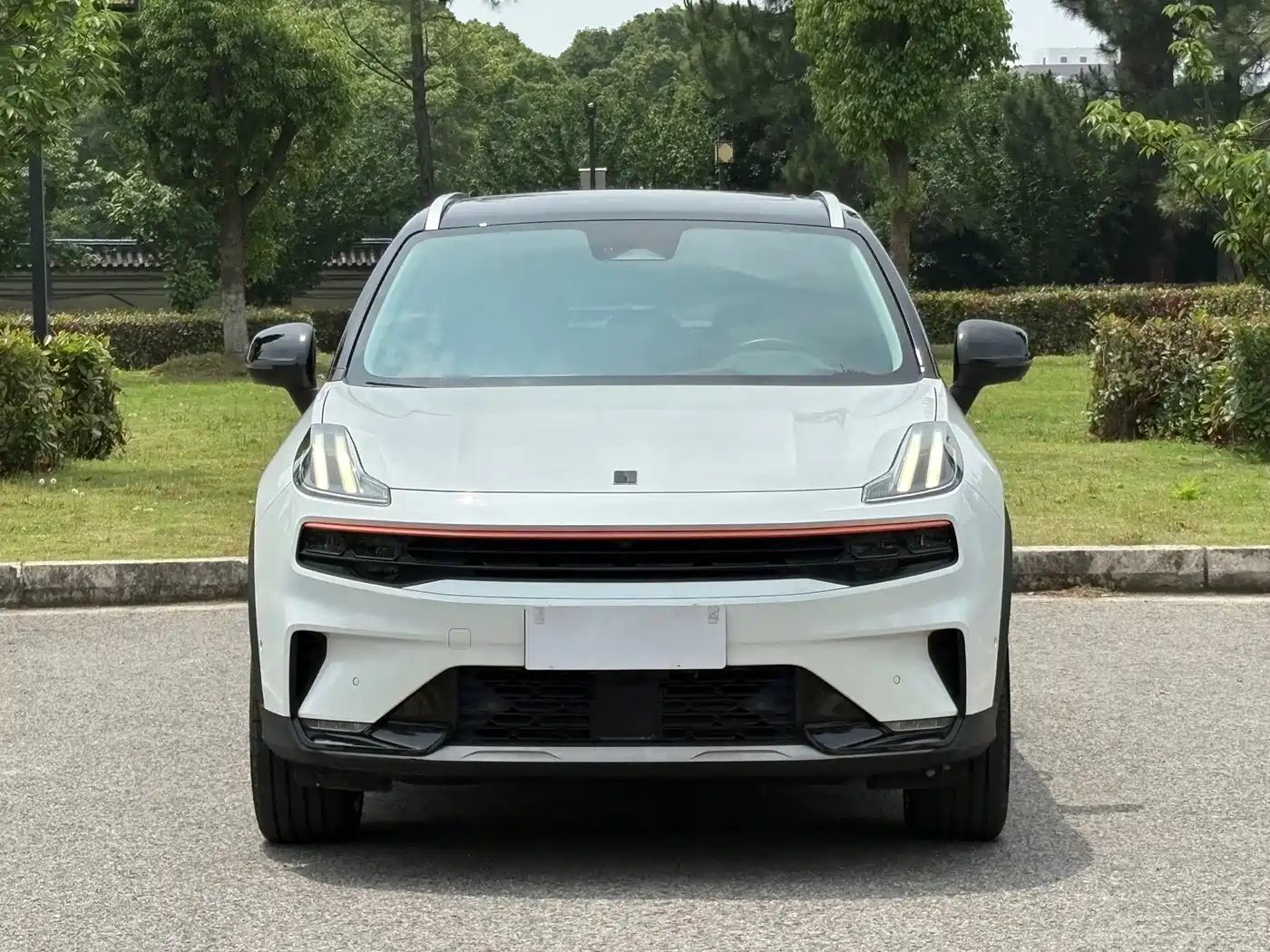 Lynk & Co 06 2023 Remix 1.5T Shine Halo фото 2
