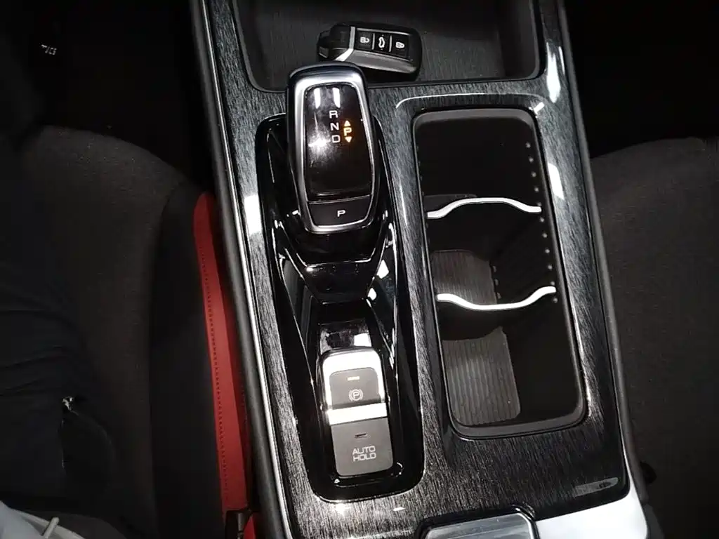 Dongfeng Aeolus Yixuan MAX 2024 2024 1.5T Luxury Edition