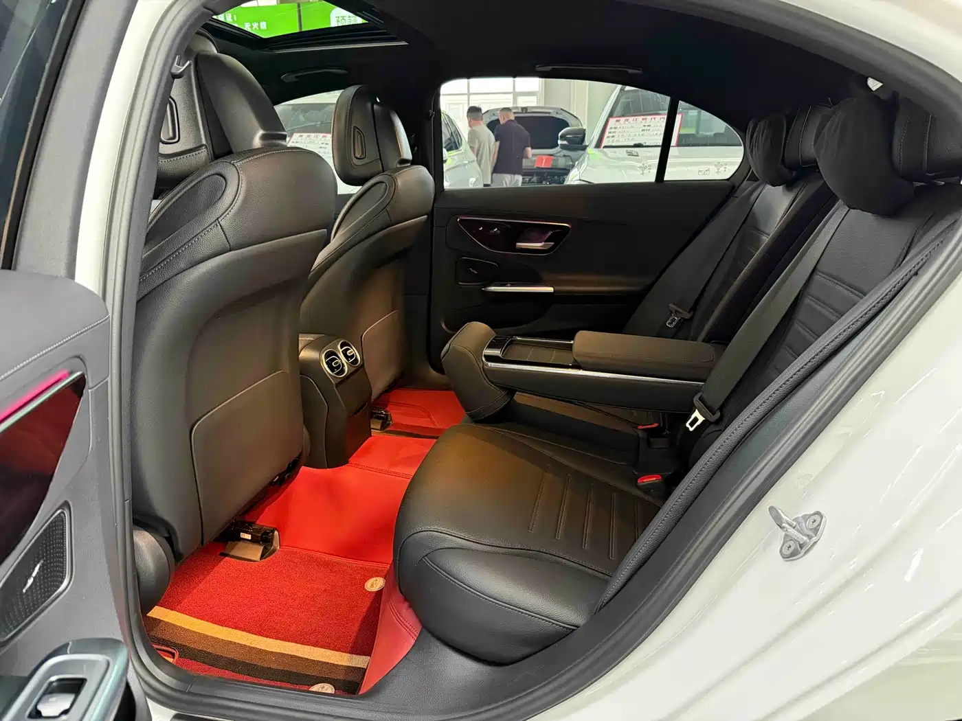 Mercedes-Benz C-Class 2023 C 200 L Sport фото 14