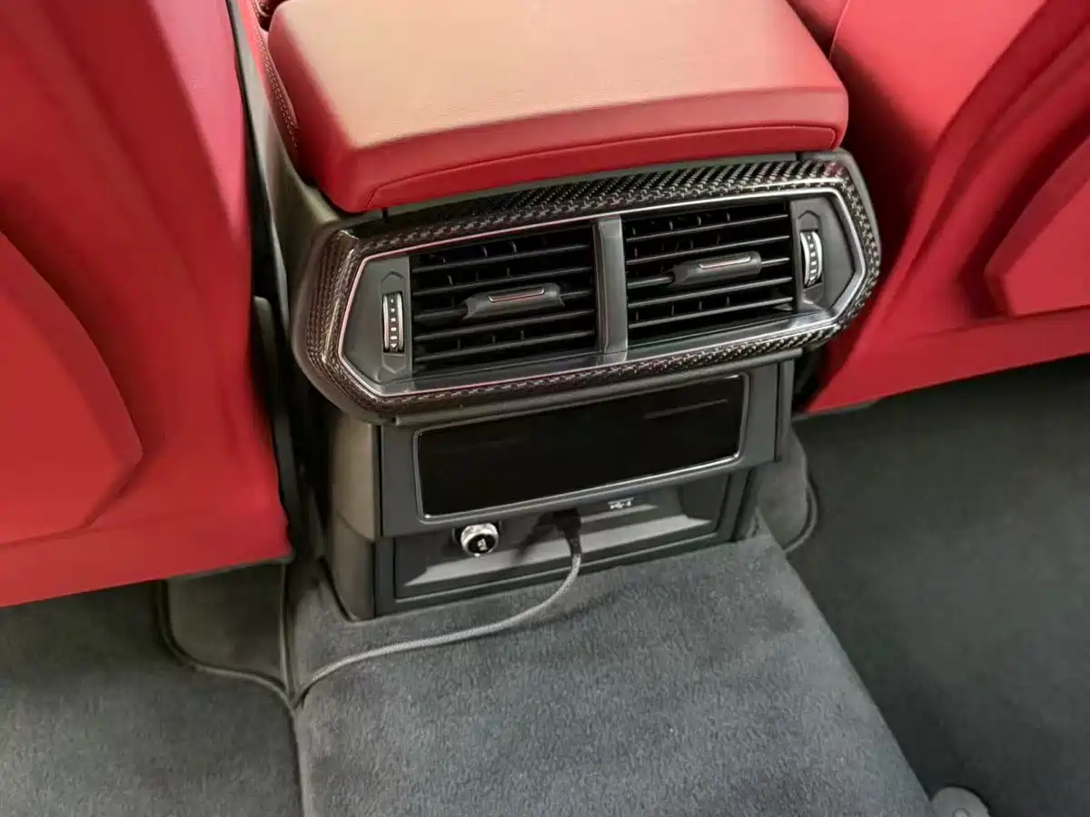 Lamborghini Urus 2022 2021 4.0T V8