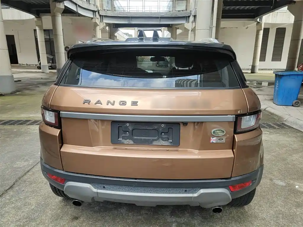 Land Rover Range Rover Evoque 2017 2.0T PURE Style Edition фото 6
