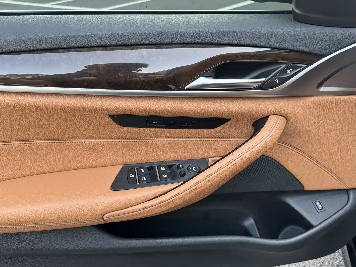 BMW 5 Series 2018 528Li Launch Special Edition фото 14