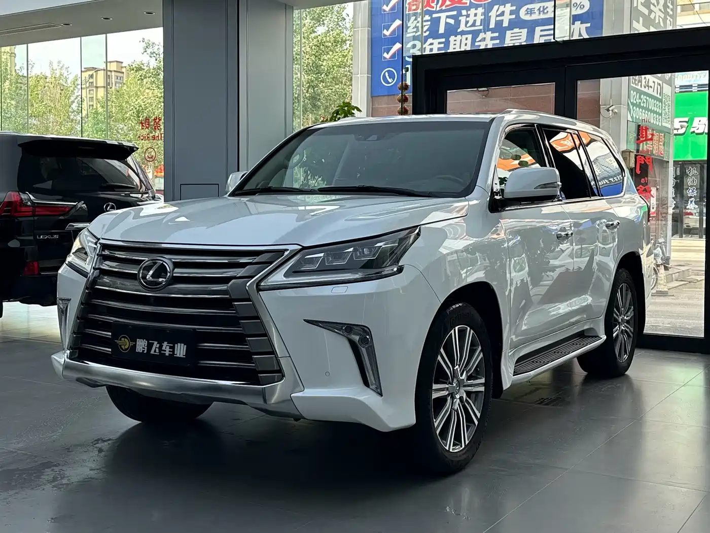 Lexus LX 2017 570 Prestige Luxury