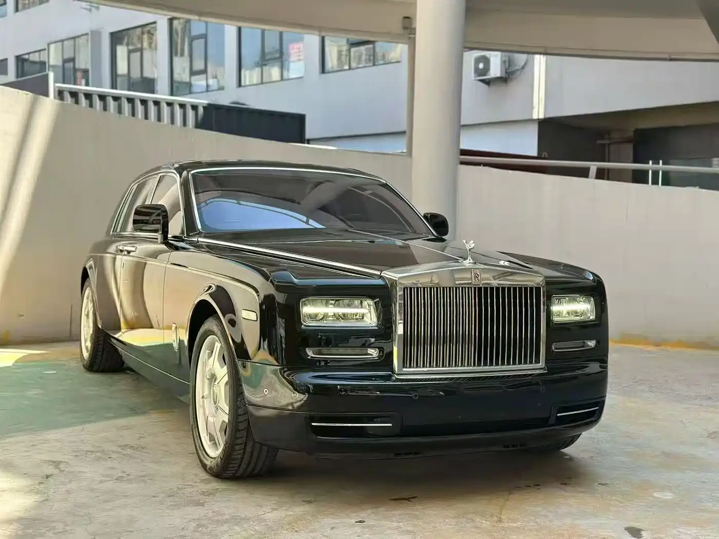 Rolls-Royce Phantom 2014 2013 6.7L Standard