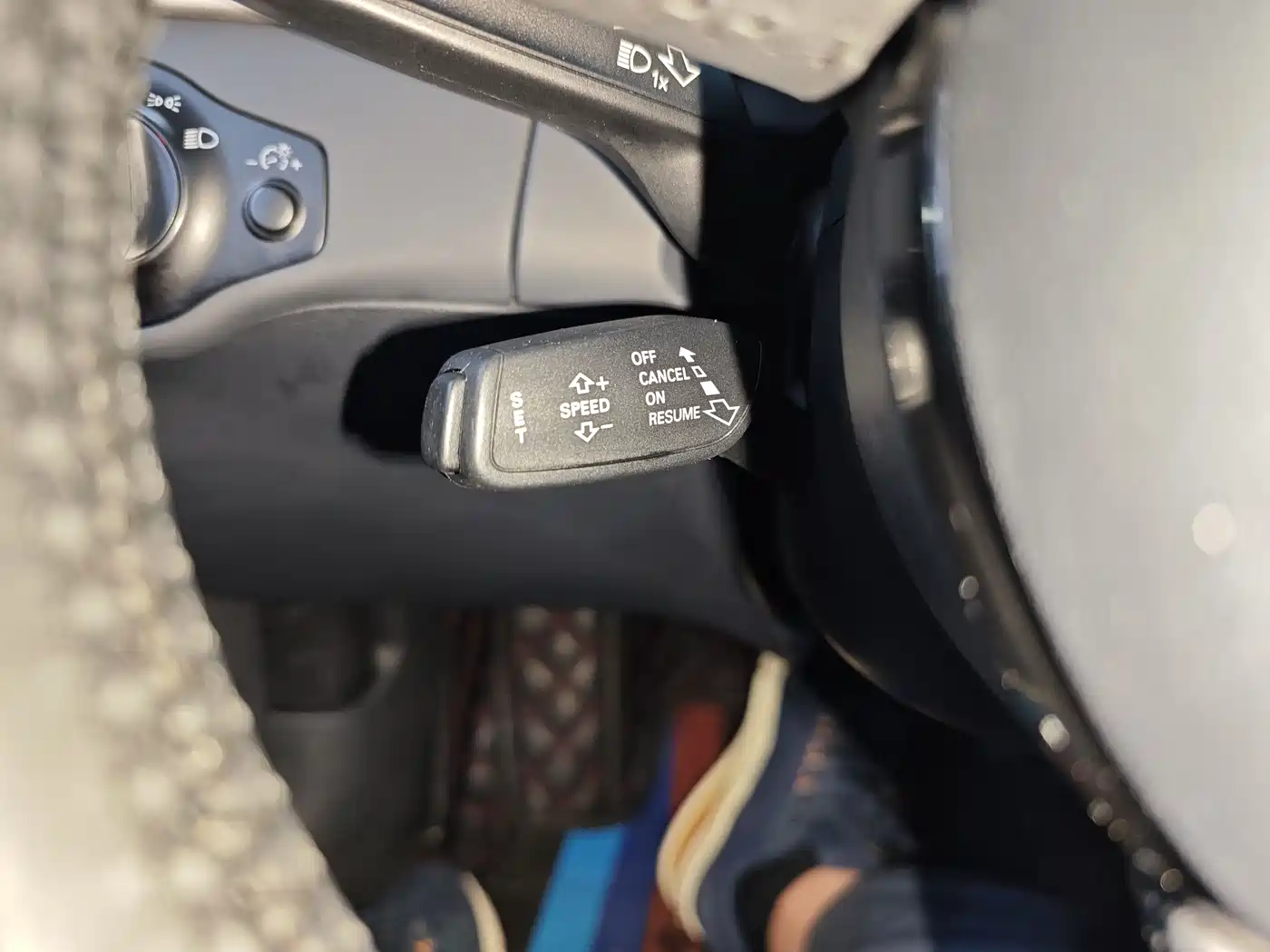 Audi A4L 2013 35 TFSI Automatic Standard фото 13