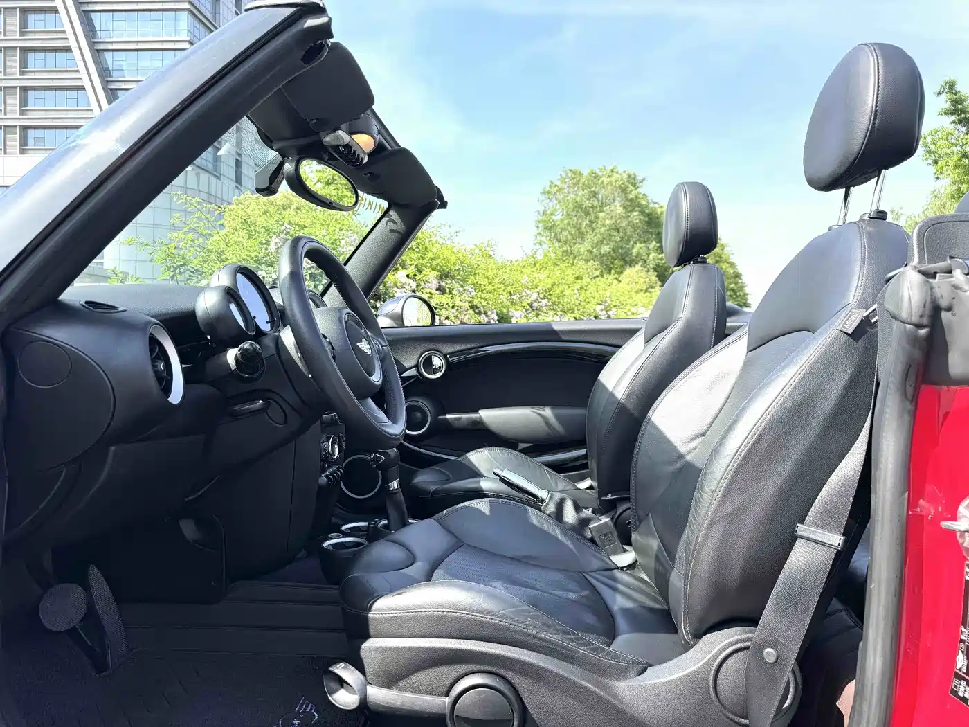 MINI 2012 1.6L COOPER Convertible Highgate фото 6